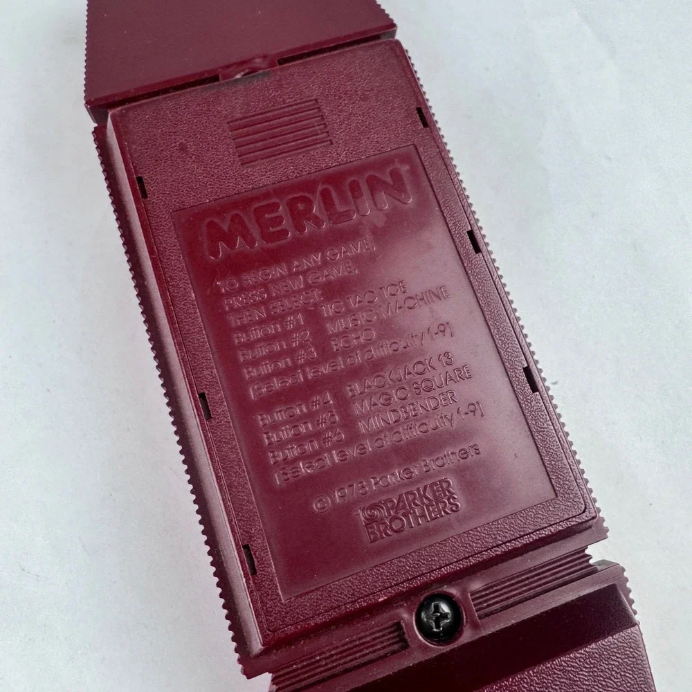 Vintage Merlin Handheld Electronic Game Parker Brother TESTED WORKS 1978